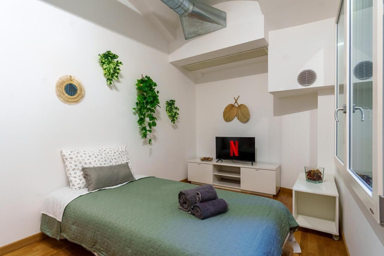 Centro Storico Duomo A 5 Minuti Love Suite Wifi Netflix Milaan Buitenkant foto